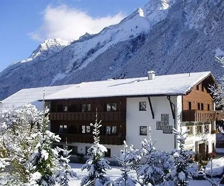 Frankenhof 게스트하우스 샤르니츠