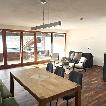 Frankenhof Guest house 4*